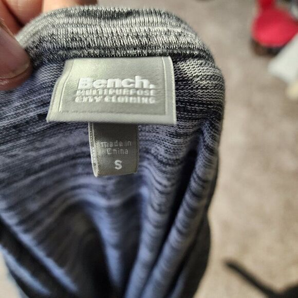 Bench Gray Marled V Neck Long Sleeve Embroided Logo Oversized NWT - Picture 5 of 6